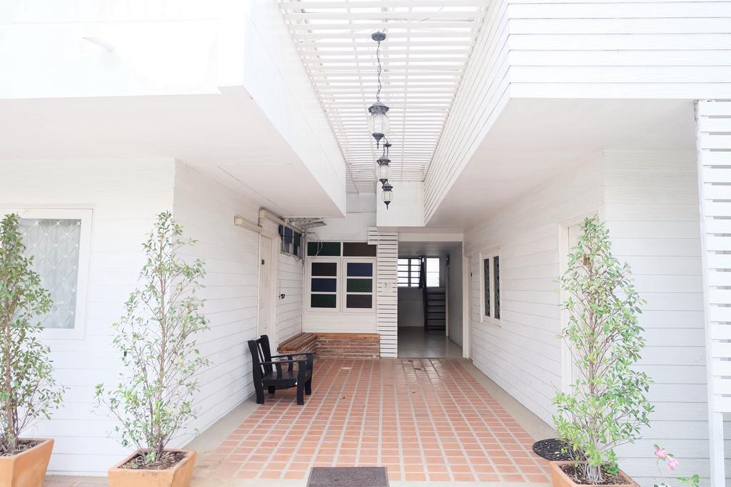 Udee Cozy Bed & Breakfast Chiang Mai Exteriör bild