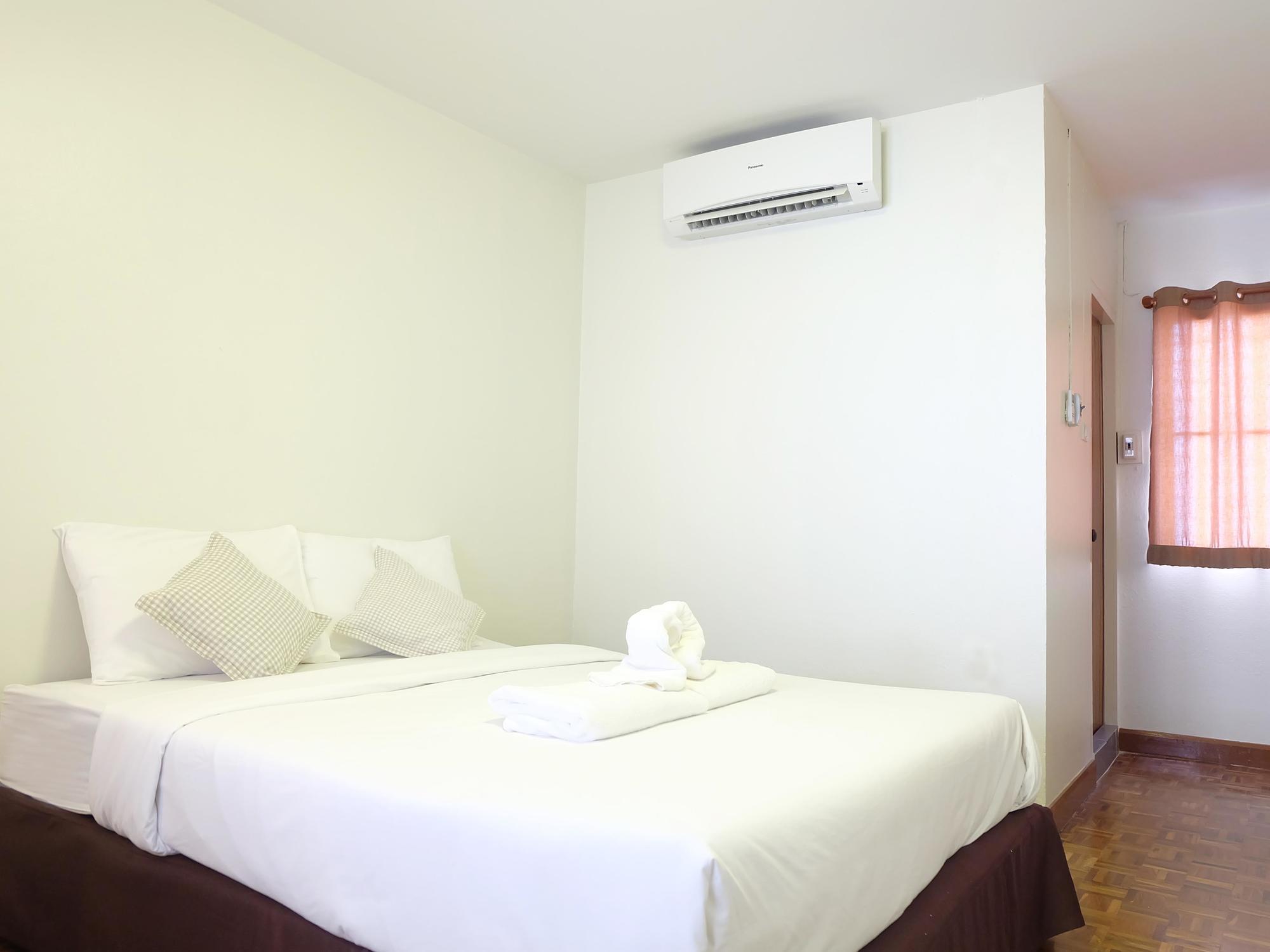 Udee Cozy Bed & Breakfast Chiang Mai Exteriör bild