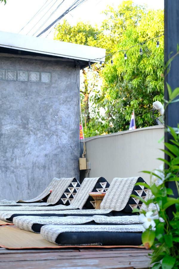 Udee Cozy Bed & Breakfast Chiang Mai Exteriör bild